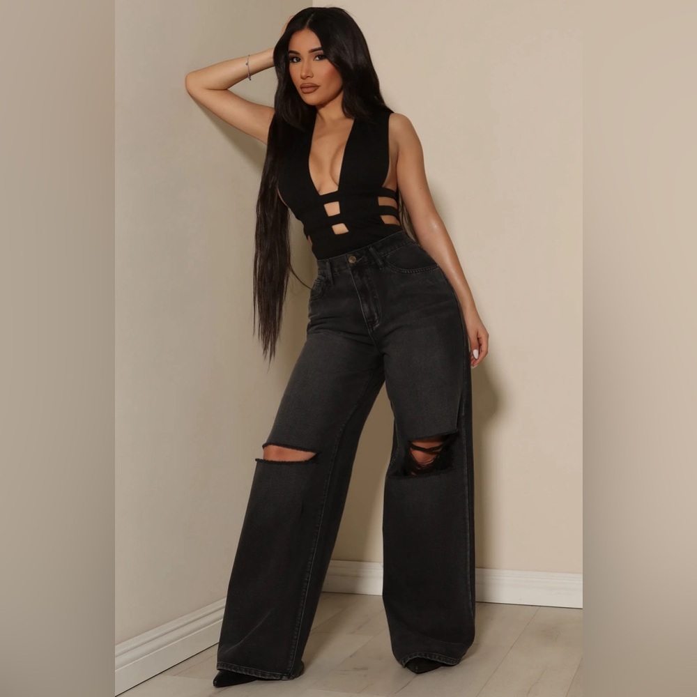 Brand new black body suit.